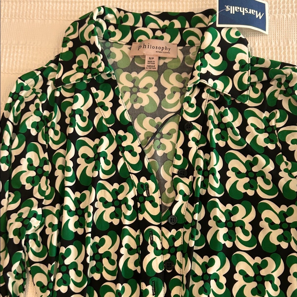 Philosophy Vibrant Green and Black Floral Blouse